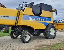 New Holland grain harvester 7050